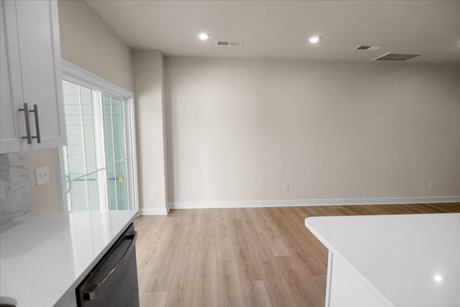 Spacious, unfurnished interior of a new home in Layton Hall, Mauldin (Image 16).