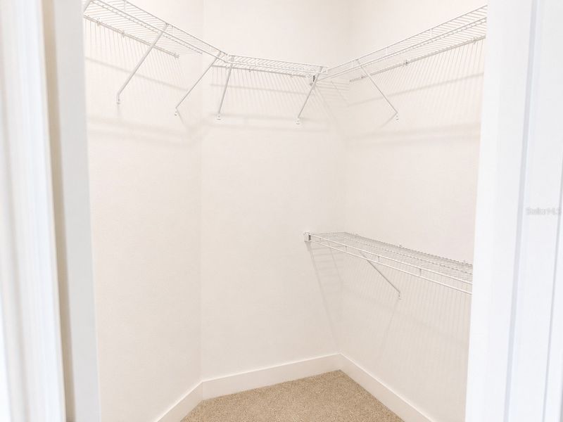 Spacious, unfurnished interior of a new home in Arbor Park, Leesburg (Image 18). Spacious, unfurnished interior of a new home in Arbor Park, Leesburg (Image 18).