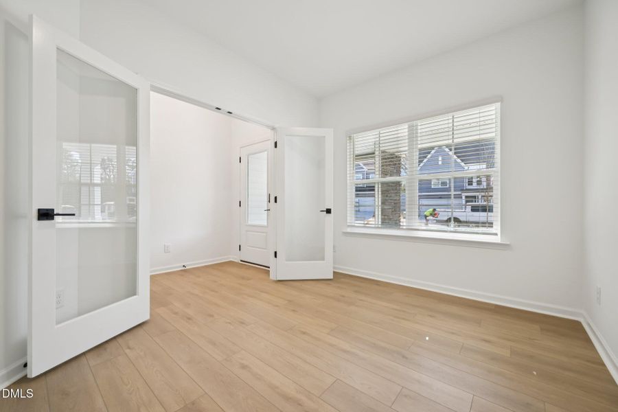 24-web-or-mls-Seraphic Wy-S3103-024