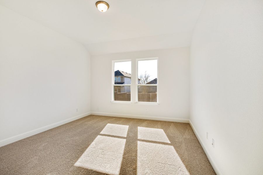 Spacious, unfurnished interior of a new home in Reunion, Rhome (Image 28). Spacious, unfurnished interior of a new home in Reunion, Rhome (Image 28).