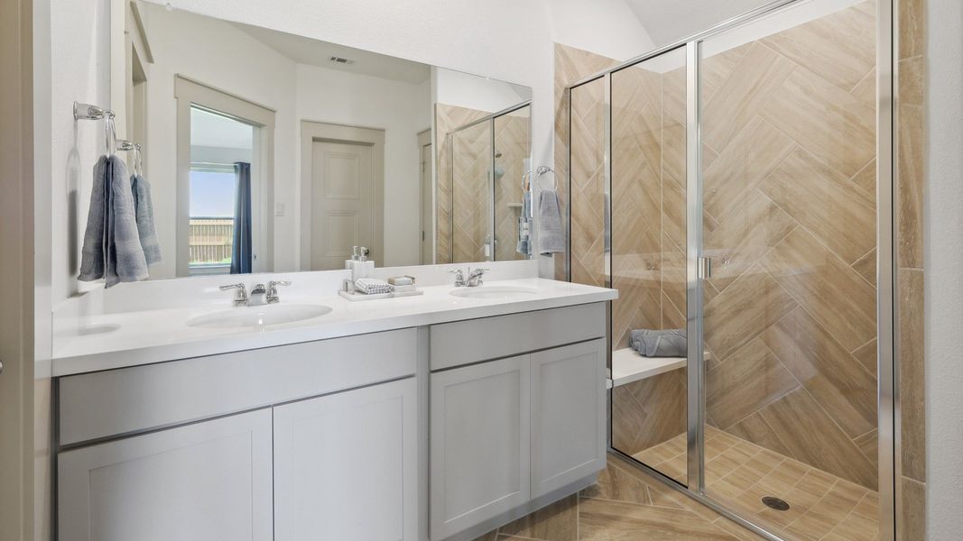 Representative furnished interior of a home built from the Kimbell by DRB Homes in Morningside, Josephine (Image 11).