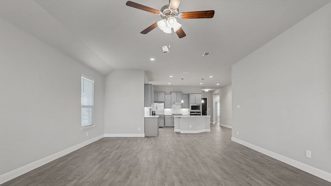Spacious, unfurnished interior of a new home in Treeline, Justin (Image 24).