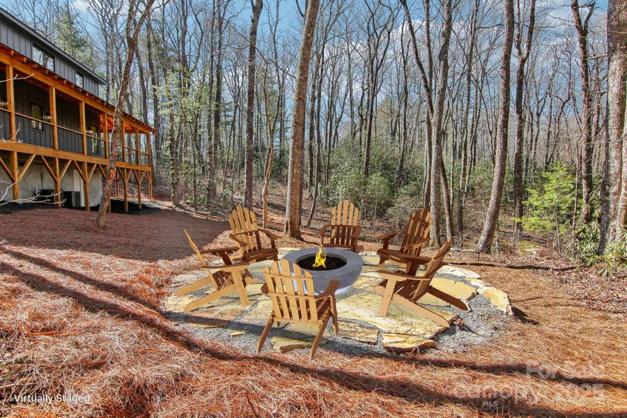 Front exterior of a new home in , Lake Toxaway, NC, highlighting curb appeal (Image 19). Front exterior of a new home in , Lake Toxaway, NC, highlighting curb appeal (Image 19).