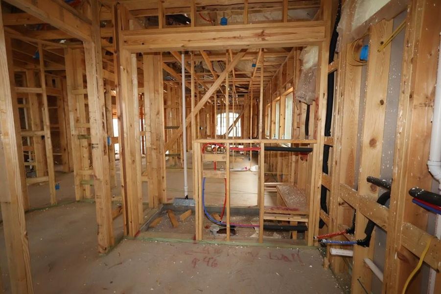 Spacious, unfurnished interior of a new home in Grand Central Park 55' Homesites, Conroe (Image 6). Spacious, unfurnished interior of a new home in Grand Central Park 55' Homesites, Conroe (Image 6).