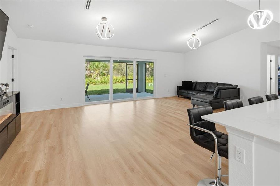 Spacious, unfurnished interior of a new home in , Port Charlotte (Image 29).