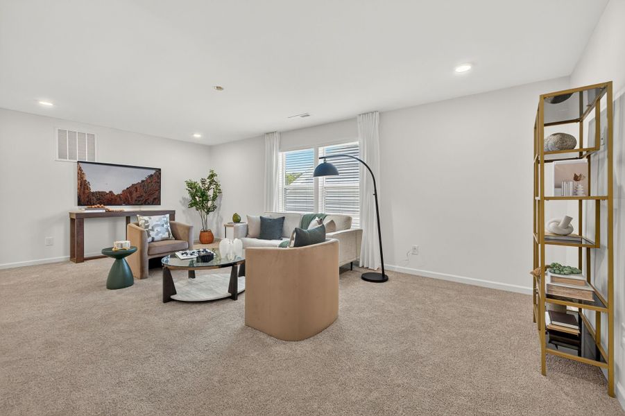Furnished interior view inside a new home in Edgewater - The Links, Lancaster (Image 27).