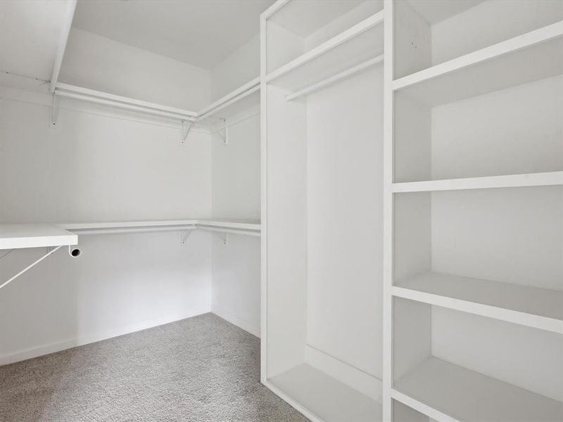 Spacious, unfurnished interior of a new home in , Fort Worth (Image 22).