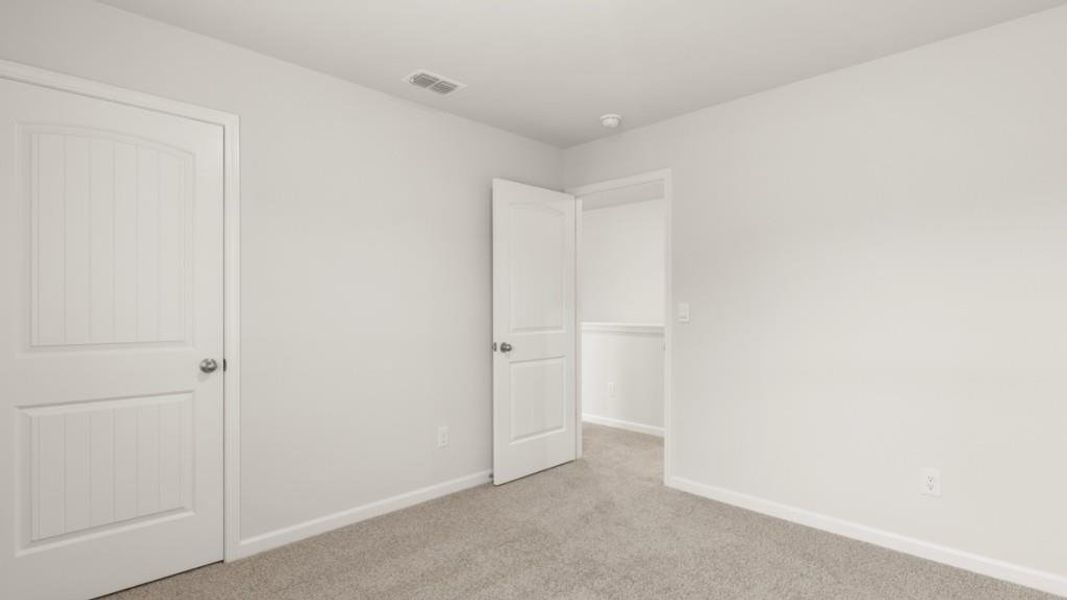 Spacious, unfurnished interior of a new home in Sheffield Highlands, Dallas (Image 23). Spacious, unfurnished interior of a new home in Sheffield Highlands, Dallas (Image 23).