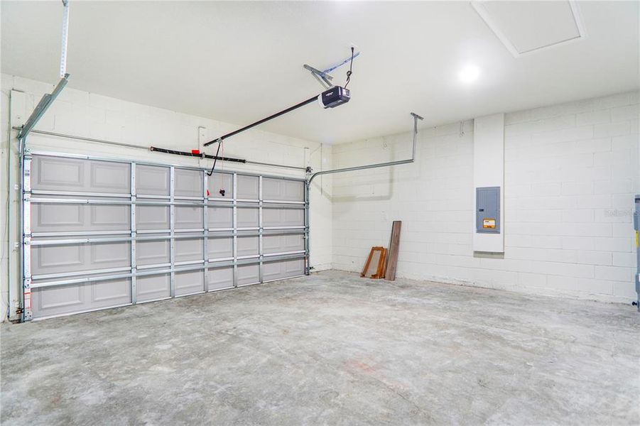 Spacious, unfurnished interior of a new home in , Ocala (Image 30). Spacious, unfurnished interior of a new home in , Ocala (Image 30).