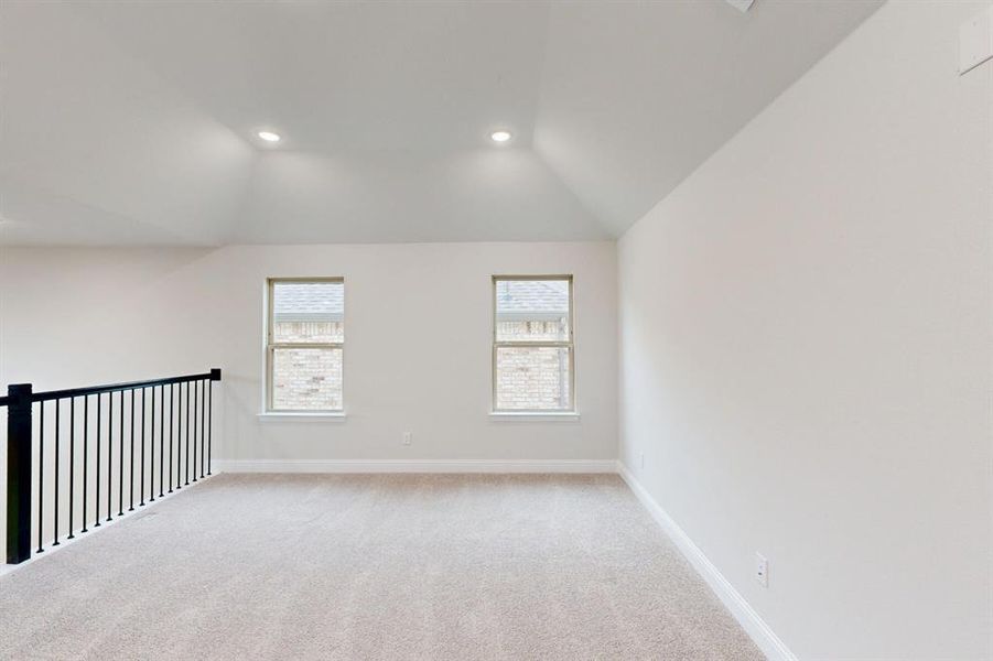 Spacious, unfurnished interior of a new home in Aster Park, McKinney (Image 33). Spacious, unfurnished interior of a new home in Aster Park, McKinney (Image 33).