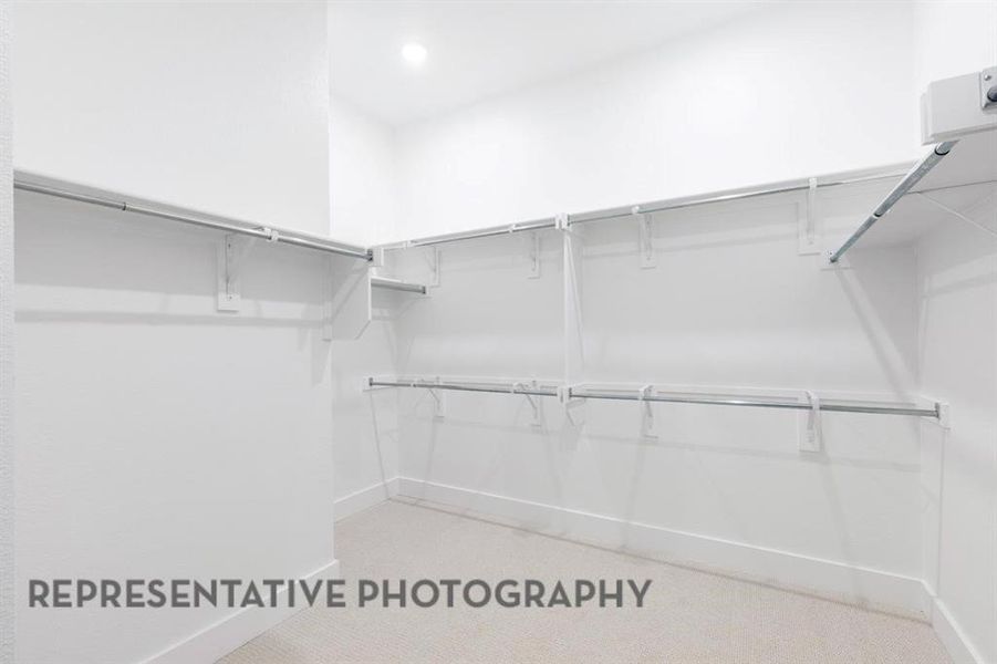 Spacious, unfurnished interior of a new home in Tavolo Park, Fort Worth (Image 17).