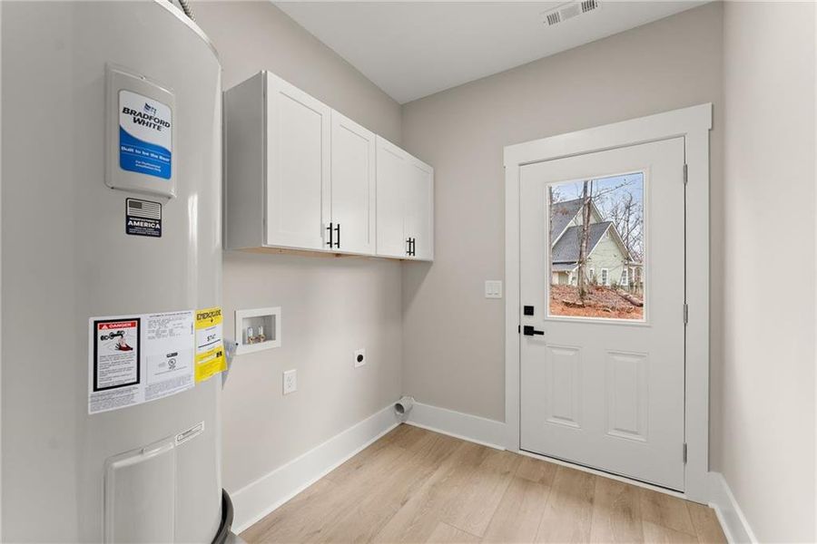 Image 44 of a home in .