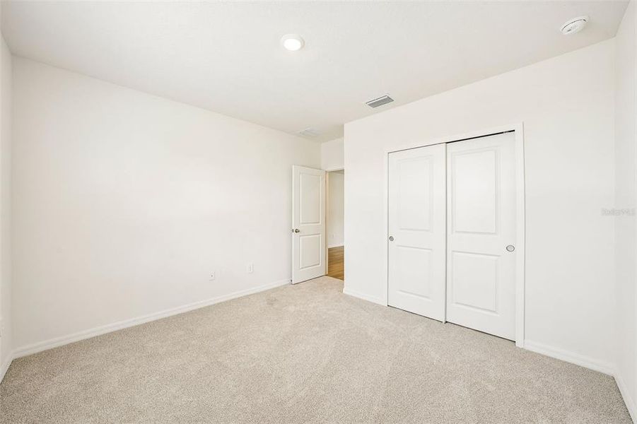 Spacious, unfurnished interior of a new home in Pine Ridge Meadows, Hudson (Image 53).
