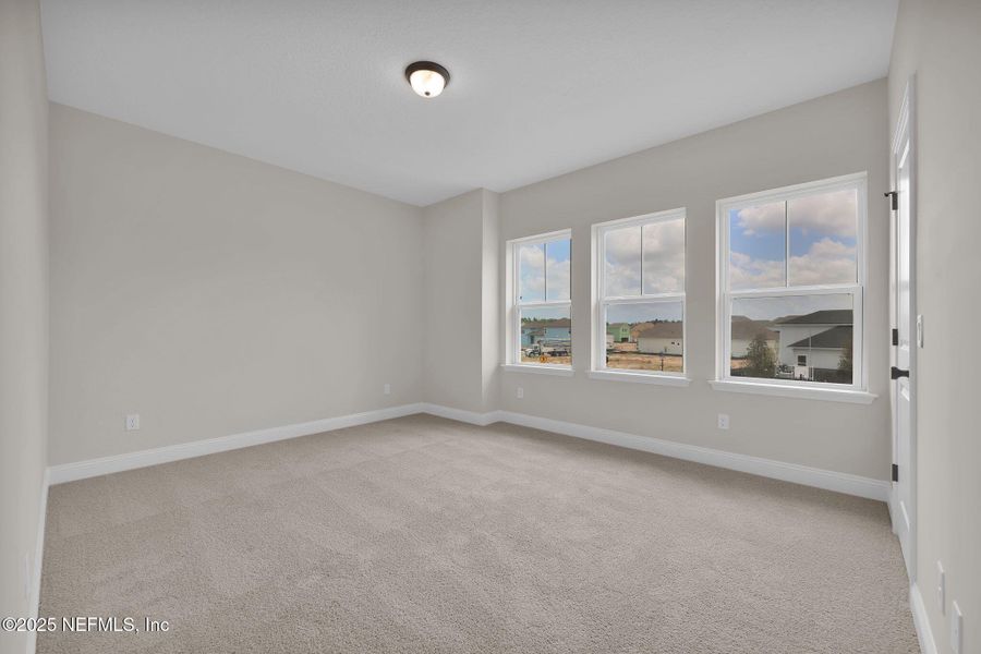 Spacious, unfurnished interior of a new home in Courtney Oaks at SilverLeaf, St. Augustine (Image 20).