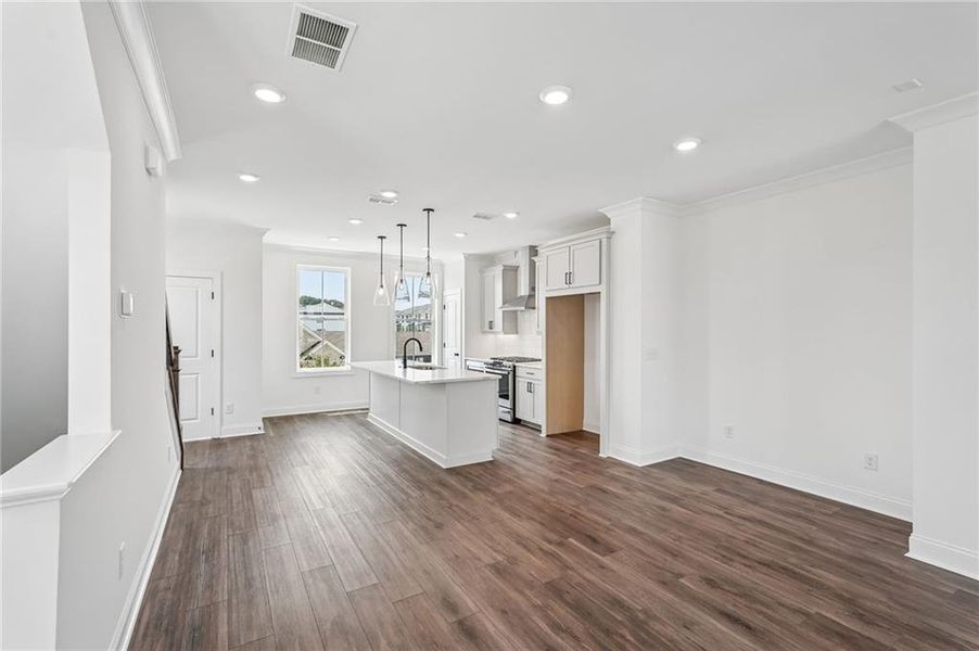 Spacious, unfurnished interior of a new home in Millcroft Townhomes, Buford (Image 48). Spacious, unfurnished interior of a new home in Millcroft Townhomes, Buford (Image 48).