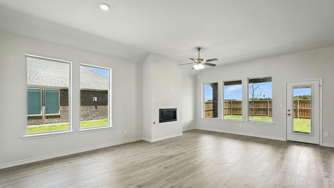 Spacious, unfurnished interior of a new home in Madera, Royse City (Image 11). Spacious, unfurnished interior of a new home in Madera, Royse City (Image 11).