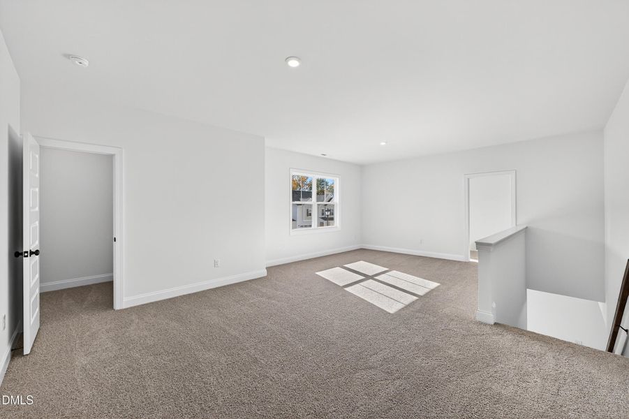 29 -140 w fountainhead lane, interior 29 -140 w fountainhead lane, interior