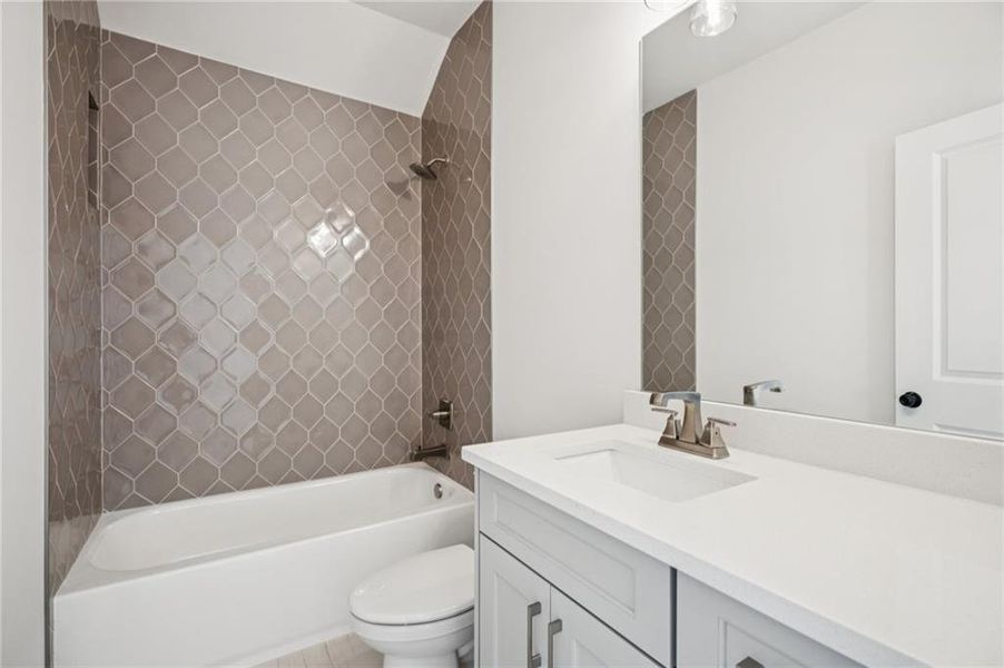 Furnished interior view inside a new home in , Roswell (Image 12).