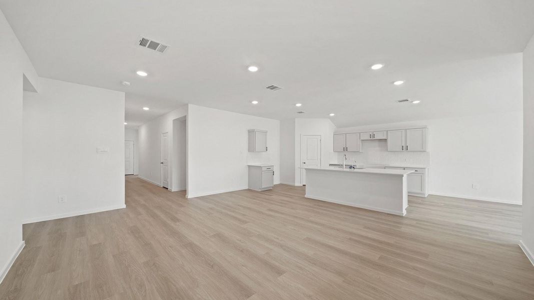 Spacious, unfurnished interior of a new home in The Canopies, Splendora (Image 7). Spacious, unfurnished interior of a new home in The Canopies, Splendora (Image 7).