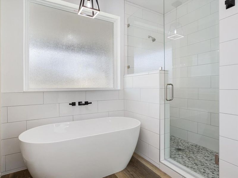 Furnished interior view inside a new home in , Bells (Image 15).