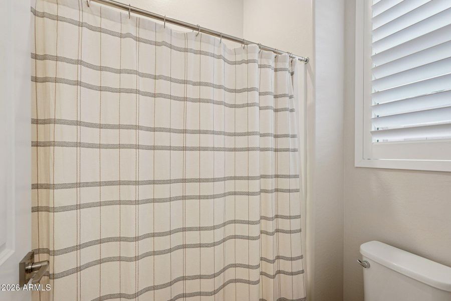 24-web-or-mls-W Roanoke Ave-S2901-024