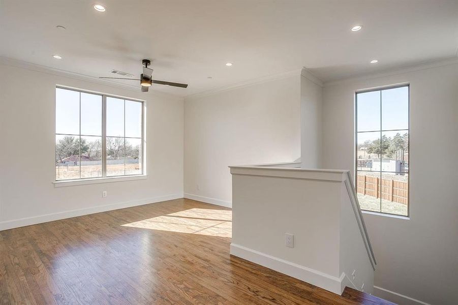 Spacious, unfurnished interior of a new home in , Grapevine (Image 24).