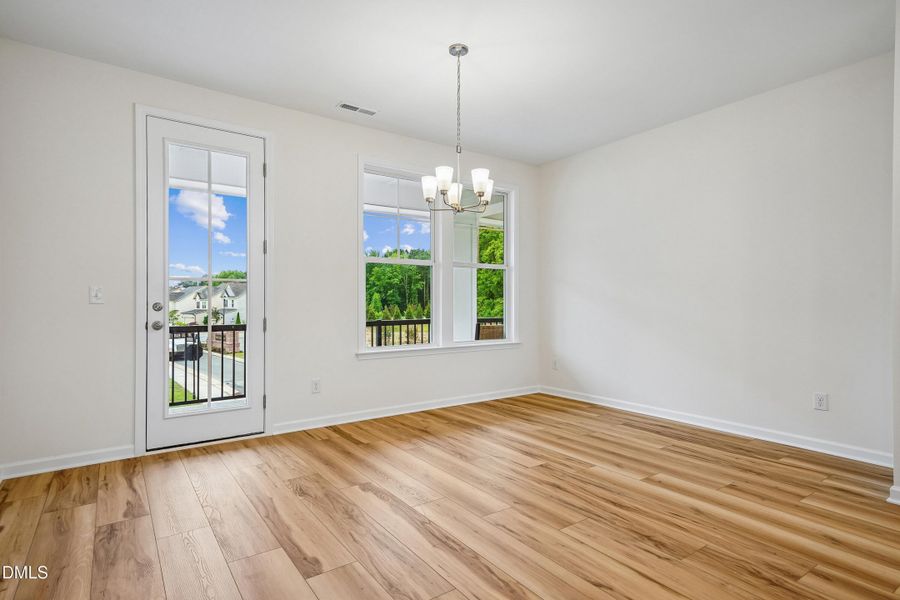 15-Dining Room