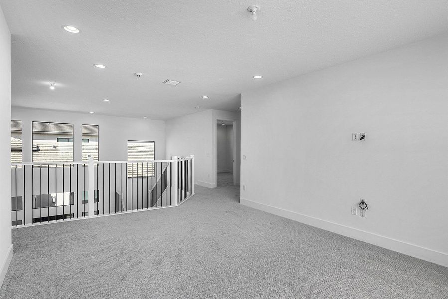 Spacious, unfurnished interior of a new home in Lotus Edge, Boca Raton (Image 24).