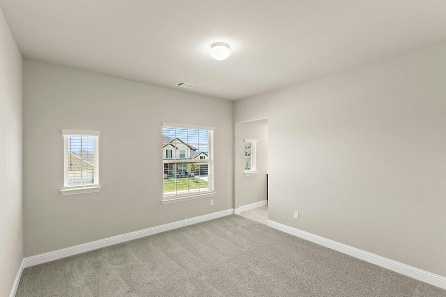 Spacious, unfurnished interior of a new home in Westside Preserve, Midlothian (Image 27).