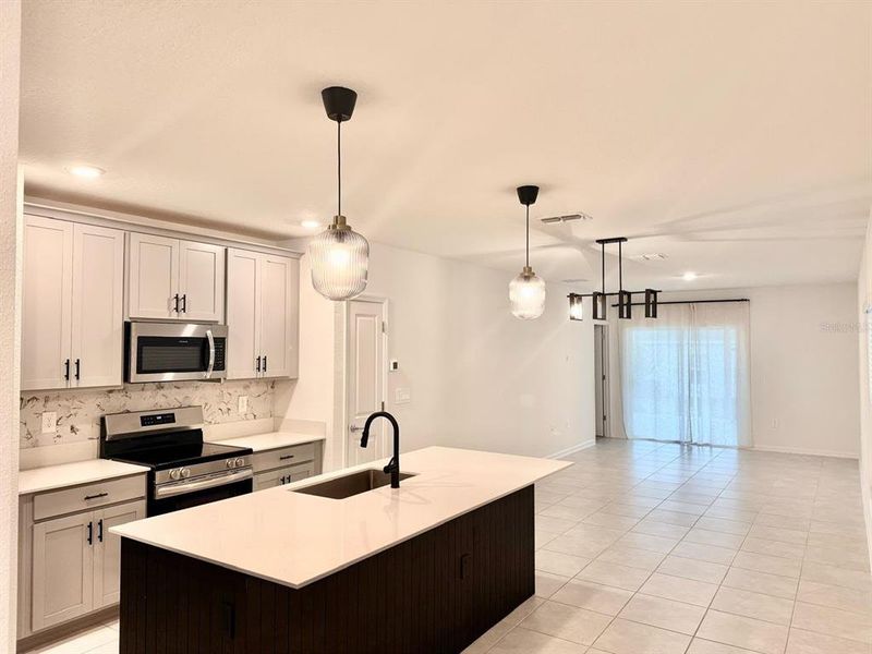 Furnished interior view inside a new home in , Clermont (Image 7). Furnished interior view inside a new home in , Clermont (Image 7).