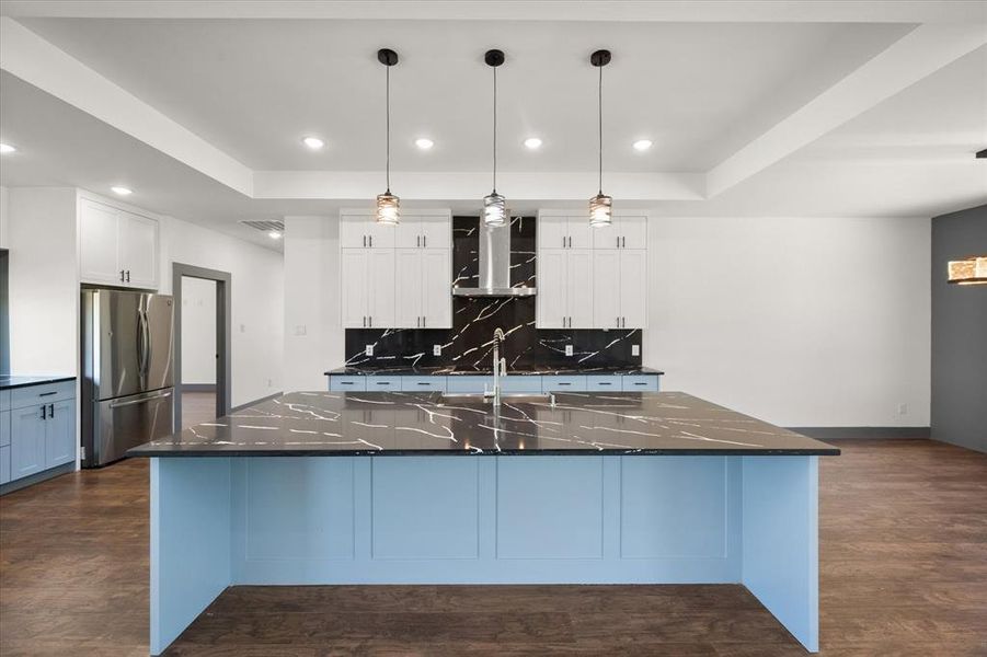 Furnished interior view inside a new home in , Corsicana (Image 11). Furnished interior view inside a new home in , Corsicana (Image 11).