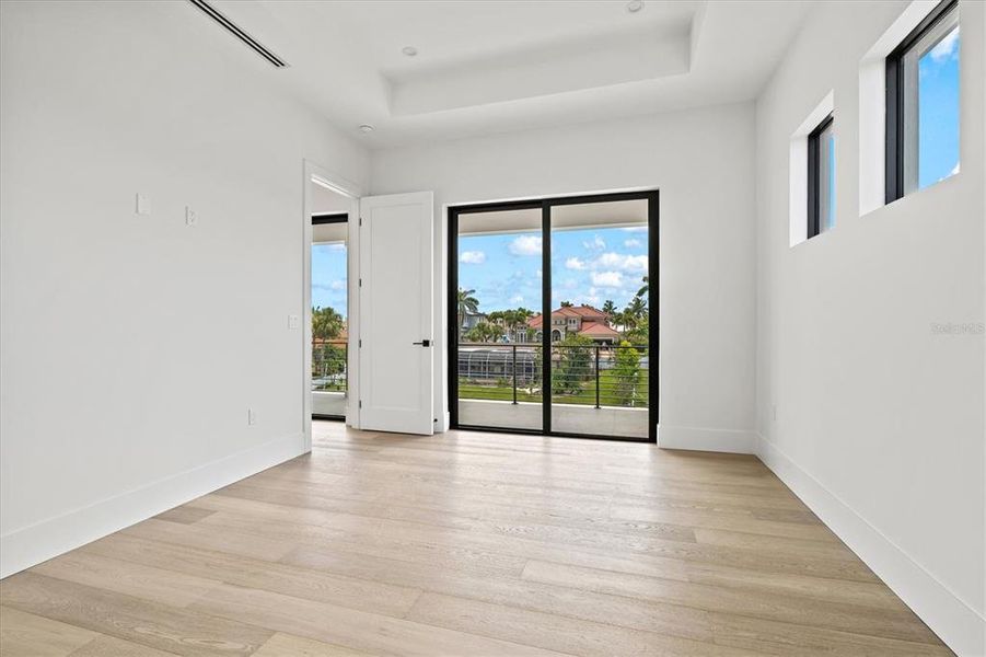 Spacious, unfurnished interior of a new home in , Longboat Key (Image 69). Spacious, unfurnished interior of a new home in , Longboat Key (Image 69).