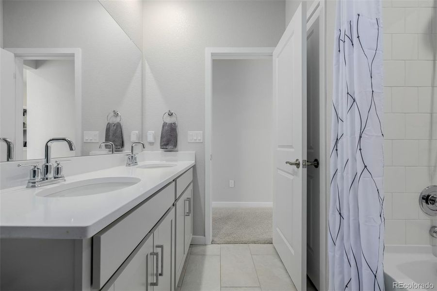 Furnished interior view inside a new home in , Aurora (Image 13).