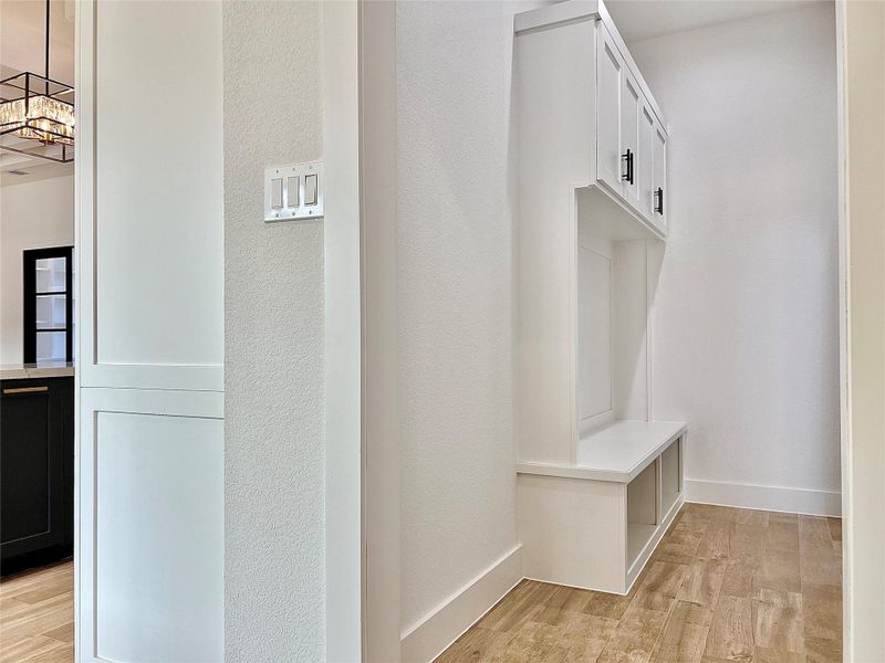 Spacious, unfurnished interior of a new home in , Dayton (Image 37).