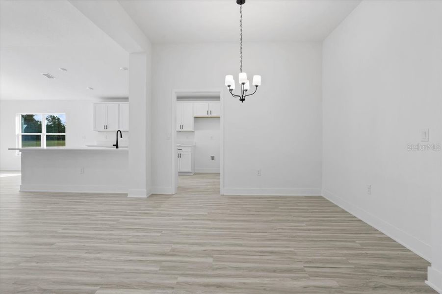 Spacious, unfurnished interior of a new home in Kirkland Farms, Alachua (Image 21). Spacious, unfurnished interior of a new home in Kirkland Farms, Alachua (Image 21).