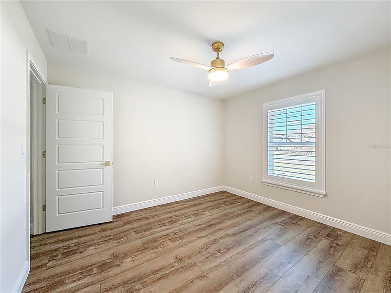 Spacious, unfurnished interior of a new home in , Ocala (Image 35).