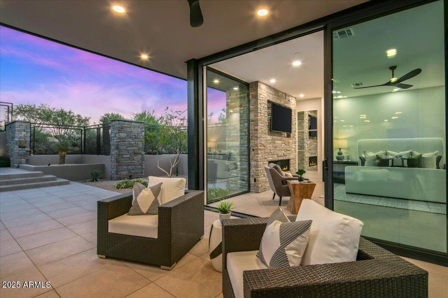 095-Primary Suite Patios 095-Primary Suite Patios