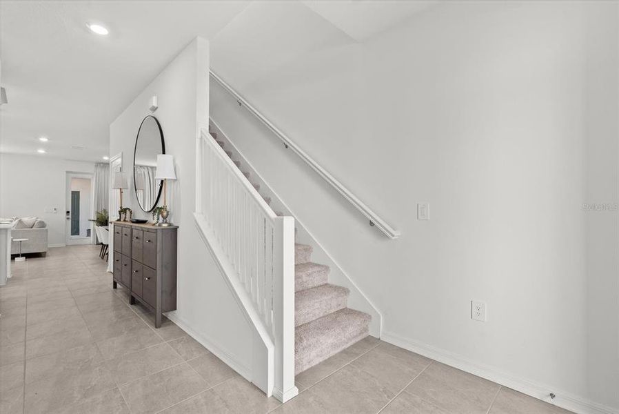Furnished interior view inside a new home in , Sarasota (Image 9).