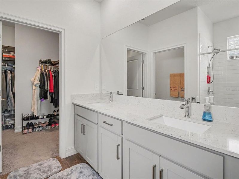 Furnished interior view inside a new home in Stonegate Preserve, Palmetto (Image 27).