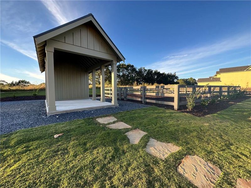 Exterior details and patio area of a home in , Auburn (Image 3).