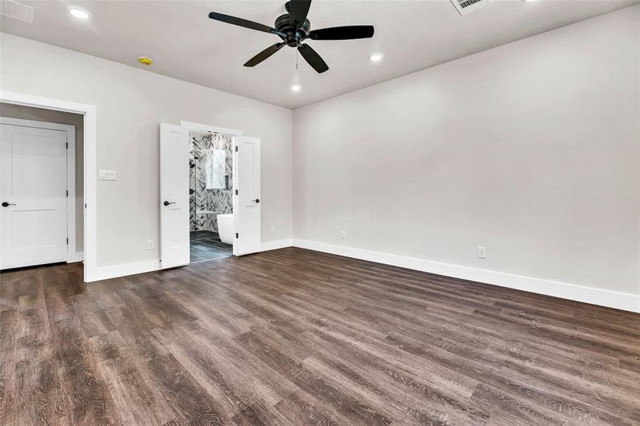 Spacious, unfurnished interior of a new home in , Ennis (Image 24). Spacious, unfurnished interior of a new home in , Ennis (Image 24).