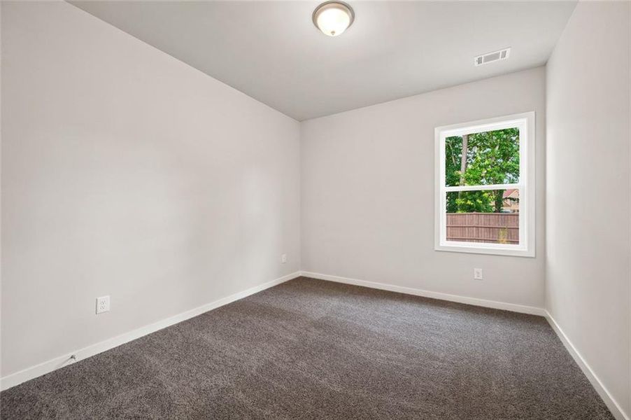 Spacious, unfurnished interior of a new home in Pinecrest Ridge, Dacula (Image 20).