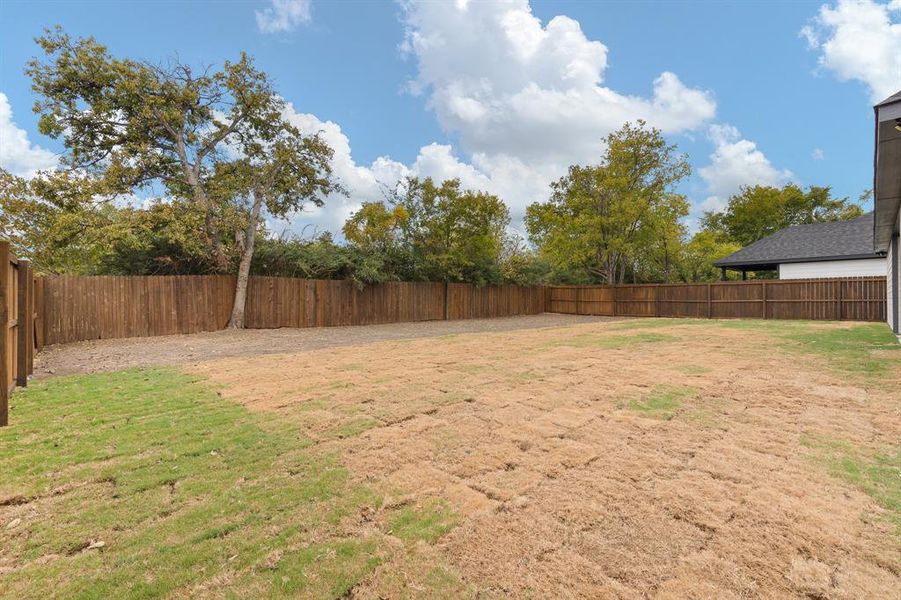 Exterior details and patio area of a home in , Fort Worth (Image 22).