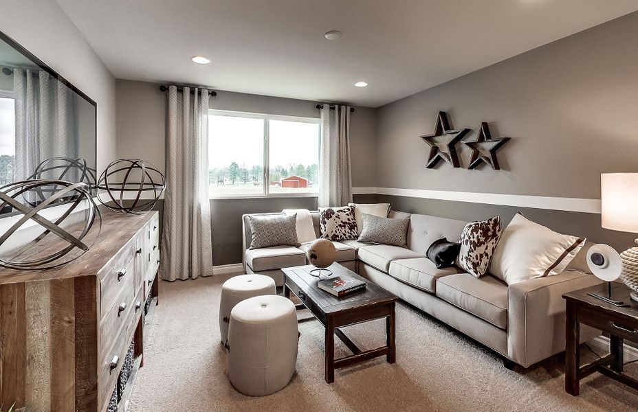 Representative furnished interior of a home built from the Eastfield by Pulte Homes in Millstone, Hendersonville (Image 25).