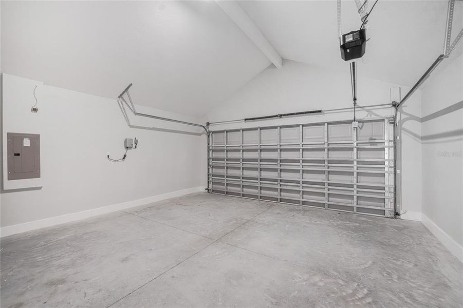 Spacious, unfurnished interior of a new home in , North Port (Image 18).