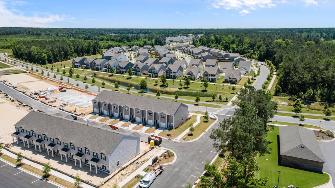 Image 48 representing the PEARSON II by D.R. Horton in Clock Road Townhomes, New Bern, NC. Image 48 representing the PEARSON II by D.R. Horton in Clock Road Townhomes, New Bern, NC.
