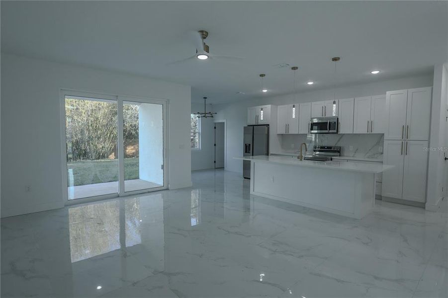 Spacious, unfurnished interior of a new home in , Deltona (Image 24).