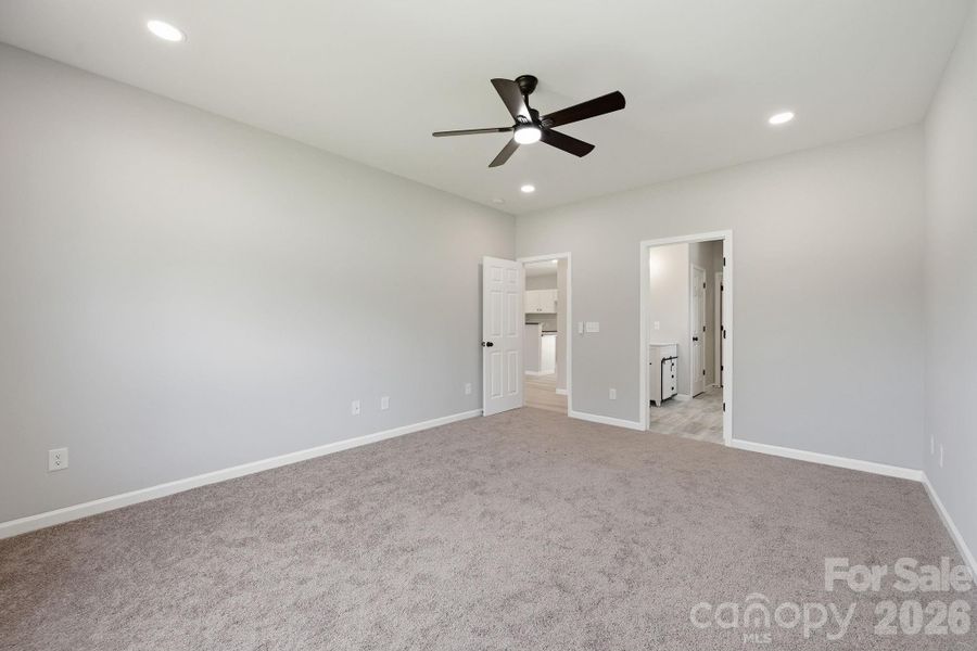 Spacious, unfurnished interior of a new home in , York (Image 21).