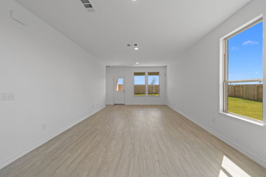 Spacious, unfurnished interior of a new home in River Ranch, Dayton (Image 12). Spacious, unfurnished interior of a new home in River Ranch, Dayton (Image 12).