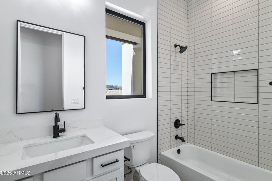 3989 E Freeman Ln-26